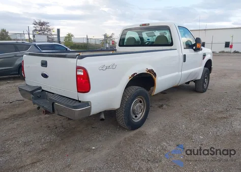 2010 Ford F-250 Xl/Xlt из США, поврежденный, VIN 1FTNF2B59AEA60517